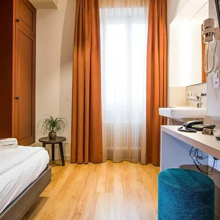 Hotell Pestalozzi 2*