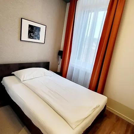 Hotell Pestalozzi 2*